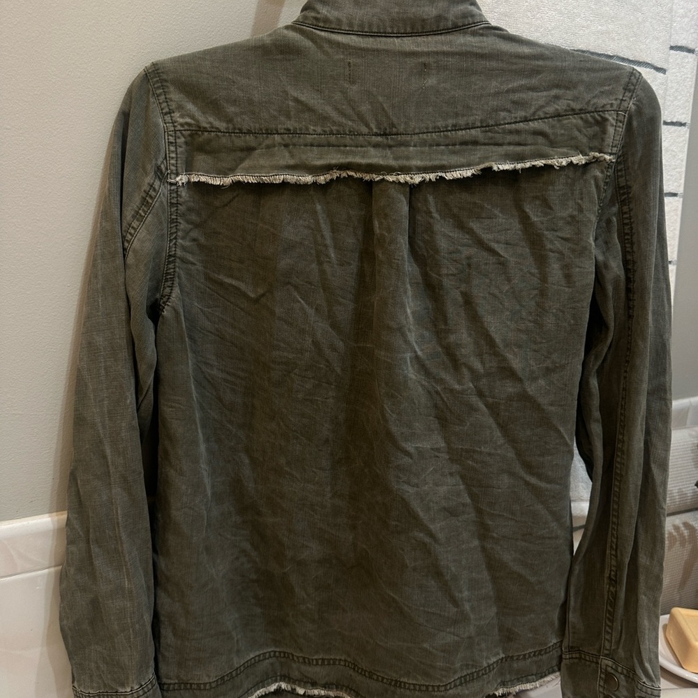 Libby Edelman zip up shirt. Size S. Green denim